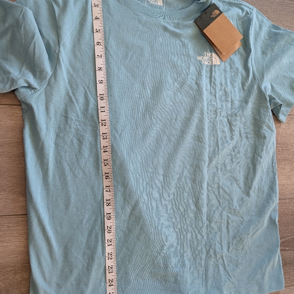 The North Face Women's Blue T-Shirt - Picture 6 of 6